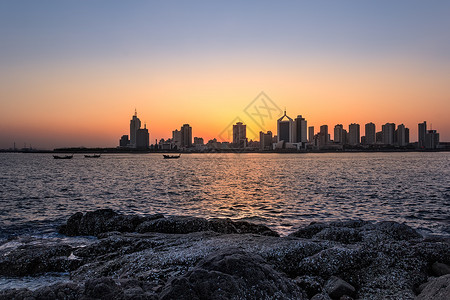 适宜夕阳下的城市背景