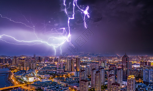 北京工人体育场闪电中的城市设计图片