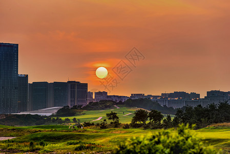 唯美地产背景夕阳西下背景