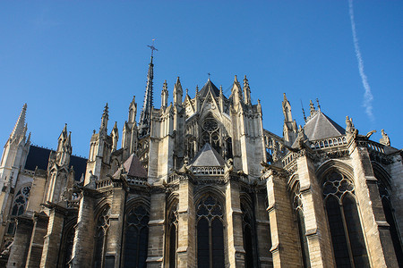 法国亚眠 天主教圣母大教堂 背面 建筑局部背景图片