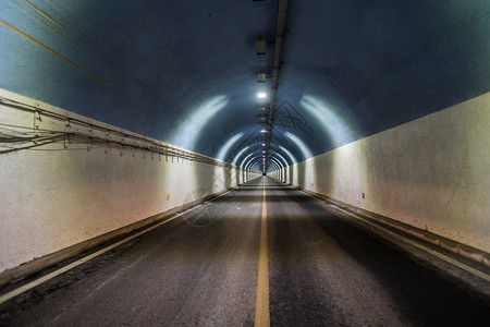 隧道东方红素材高清图片
