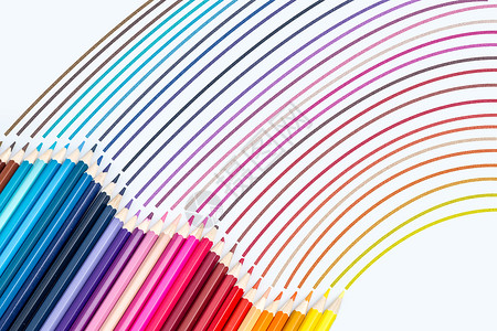 白色彩虹素材教育设计铅笔彩色彩虹平铺创意拍摄设计图片