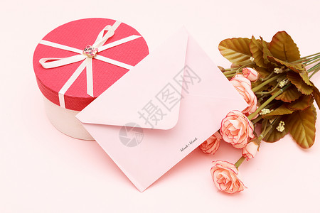 花与礼物盒背景图片