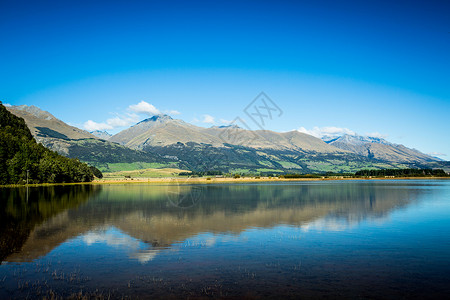 有山有水有风景~~背景