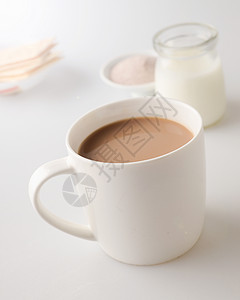 休闲咖啡和牛奶的早餐背景图片