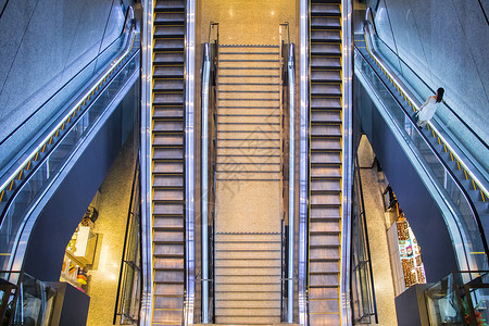 商场自动扶梯电梯图片