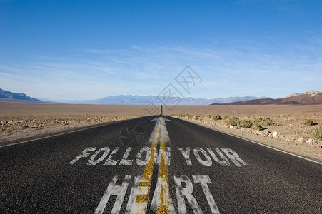 自然公路跟随你的心设计图片