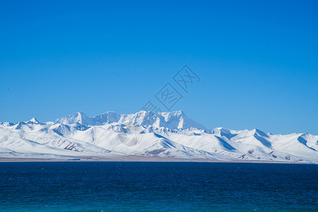 雪山背景图片