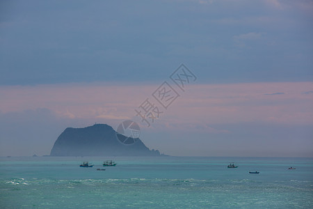 海卫一沧海一岛背景