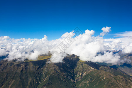西藏的天空背景图片