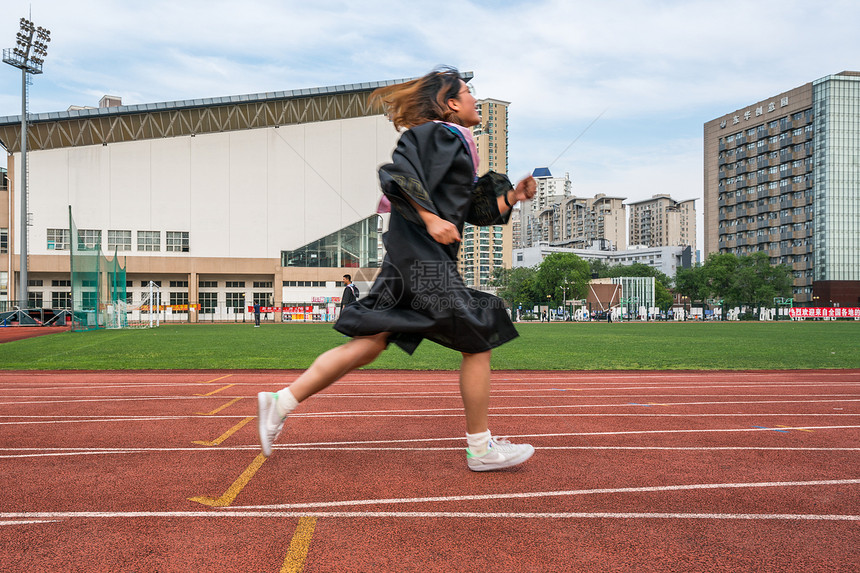 学校学习毕业考试图片