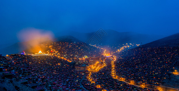 色达夜景神秘的夜晚高清图片