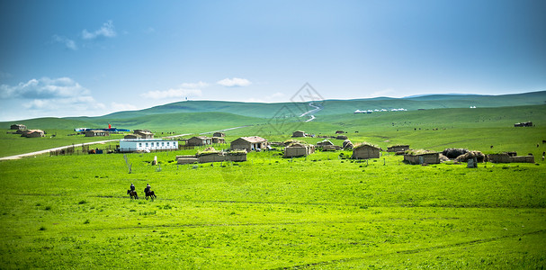 雪山马新疆风光背景
