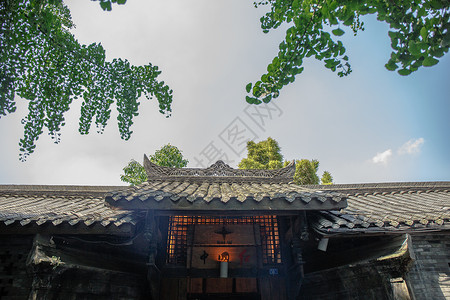 宽窄巷子入口四川成都宽窄巷子古建筑与天空背景