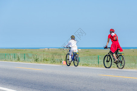 青海湖公路青海湖骑行背景