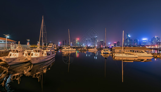 游艇码头游艇夜景高清图片