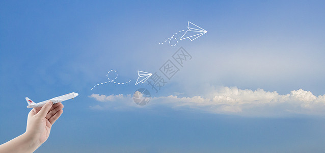纸飞机飞行轨迹飞向天空设计图片
