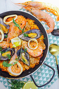 西班牙海鲜饭高清图片