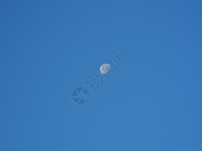 月亮空气白月高清图片