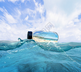 塑料船漂流瓶合成设计图片