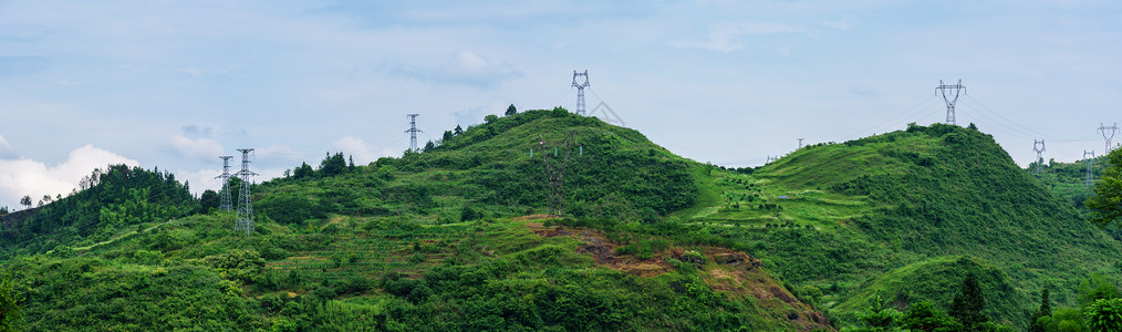 绿色山脉山川山岭全景背景图片