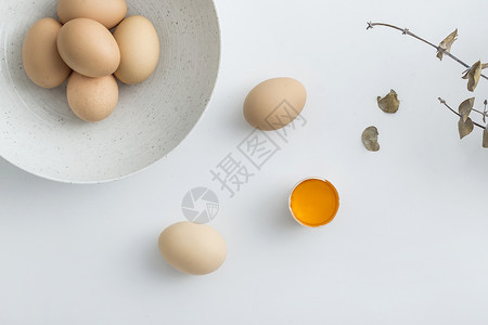 蛋剥开的鸡蛋白蛋高清图片