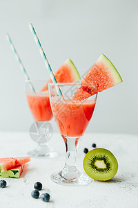 夏日凉爽西瓜汁饮品高清图片