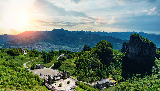 恩施地心谷恩施的山水和美丽的晚霞背景