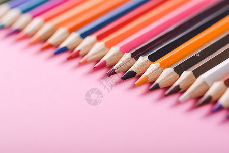 文具背景图整齐排列的彩色铅笔素材背景