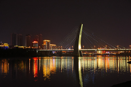 赣州夜景翠浪塔高清图片