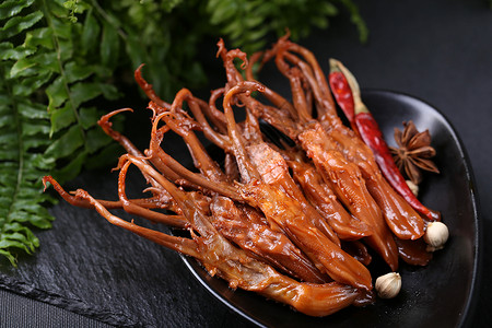 鸭舌中国美食酱香肉高清图片