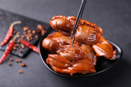 鸭胗中国美食熏鸭胸高清图片