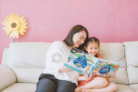 读书多素材温馨家庭母女亲子教育背景