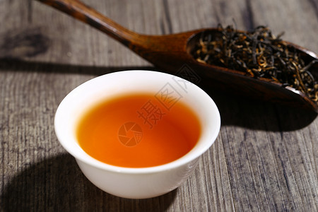 红茶有机木茶匙高清图片