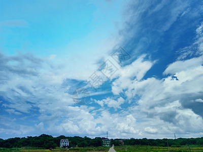 彩虹免费矢量图蓝天白云天空背景