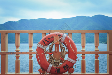 红色轮船日本东京大阪的记忆背景