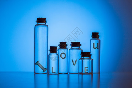 玻璃瓶爱情创意瓶子设计图片
