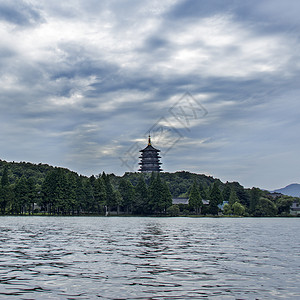 雷峰塔背景图片