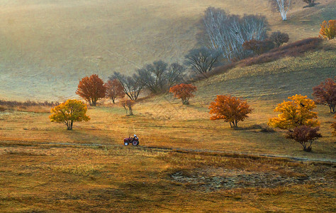 经典风景油画般的秋季农场背景