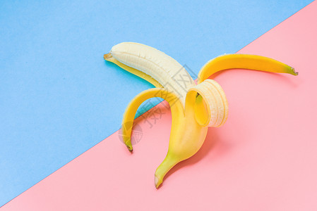 创意香蕉黄色简约PPT高清图片