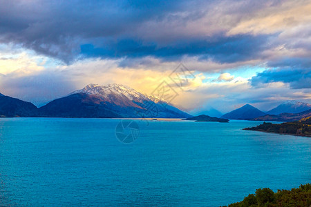 美丽地新西兰仙境格林诺奇美景背景