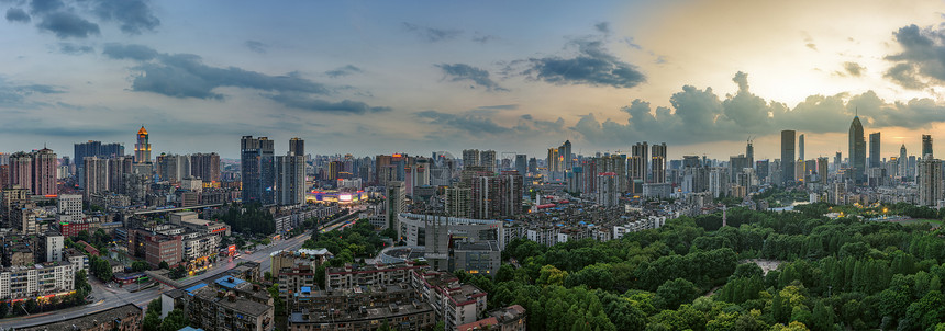 武汉城市高楼全景图片
