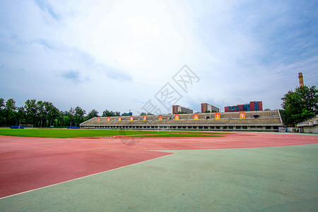 终点跑道素材清华大学的体育场背景