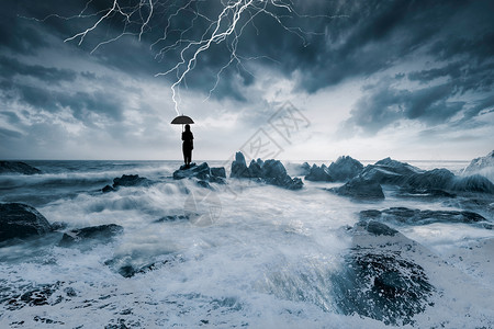 恶劣天气摄影理财圈沉浮的男人设计图片