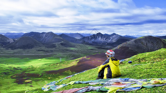 挑战极限夏令营背景