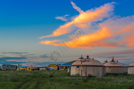 草原日落西乌克兰高清图片