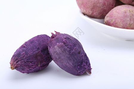 蒸熟的紫薯紫薯背景