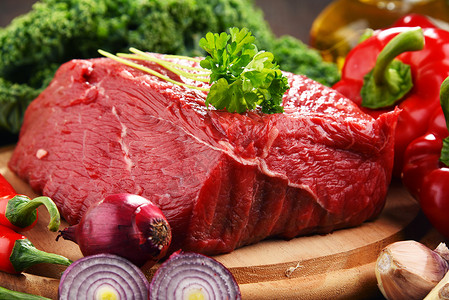 牛肉生食生的肉高清图片