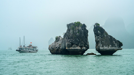 越南下龙湾旅行怪石头高清图片