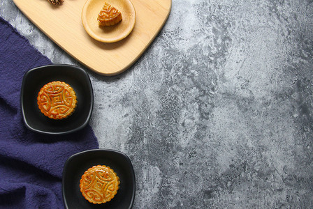 暗黑ps素材复古水泥风中秋节美食美味月饼背景素材背景